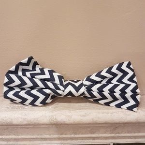 Sold Icing Zig Zag Bow🦋🦋